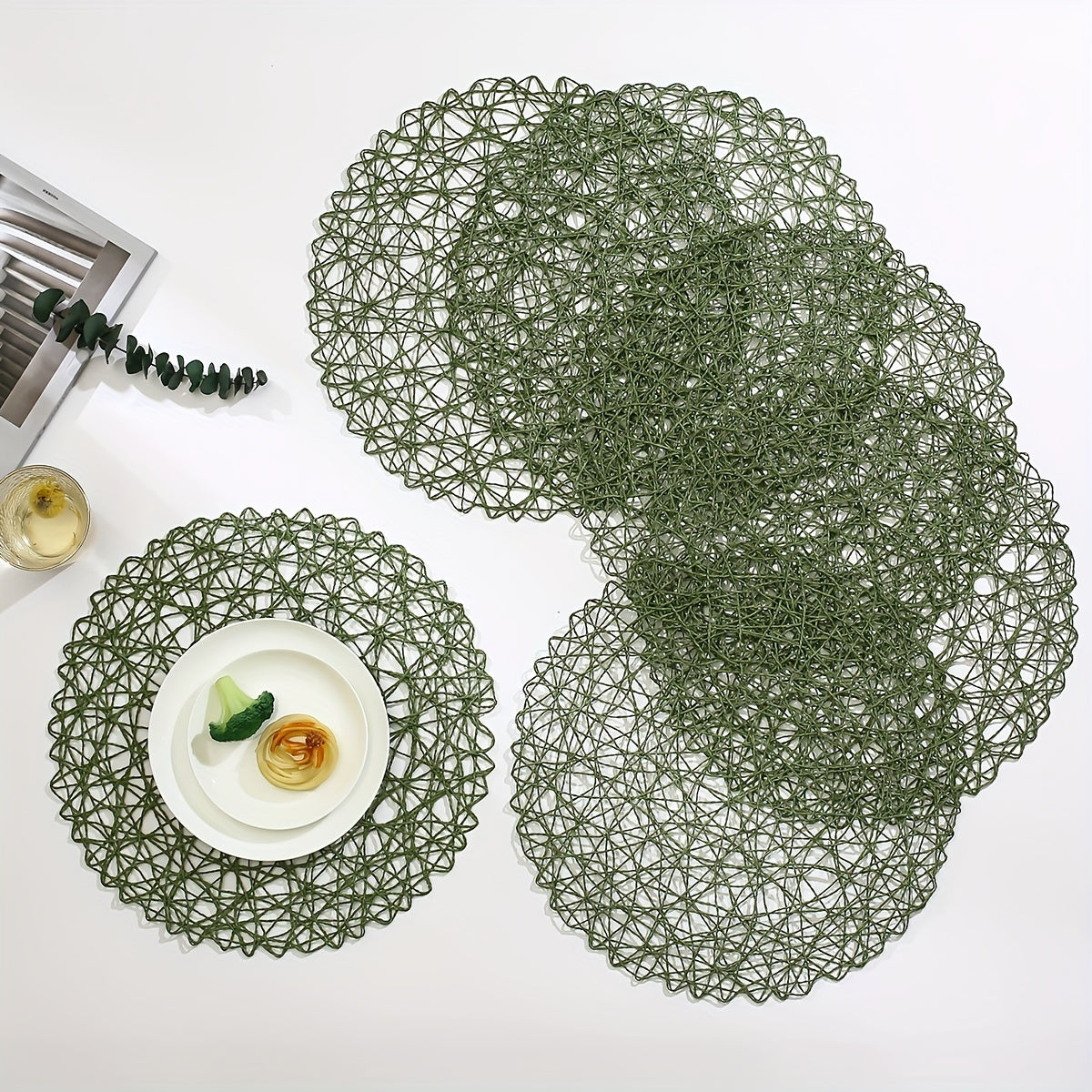 Set of 6 Modern Hollow Woven Round Placemats