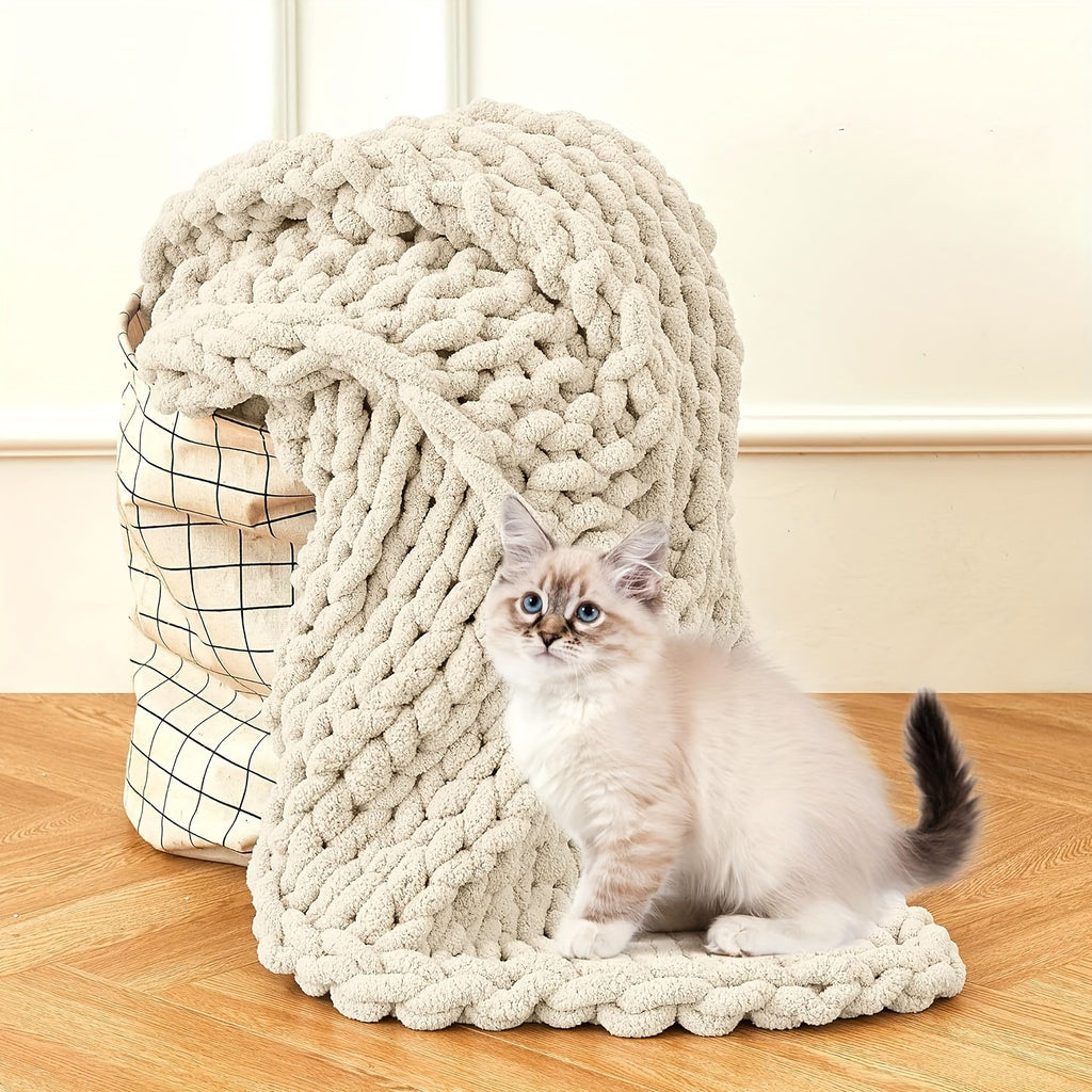 Chunky Knit Chenille Throw – 100% Polyester