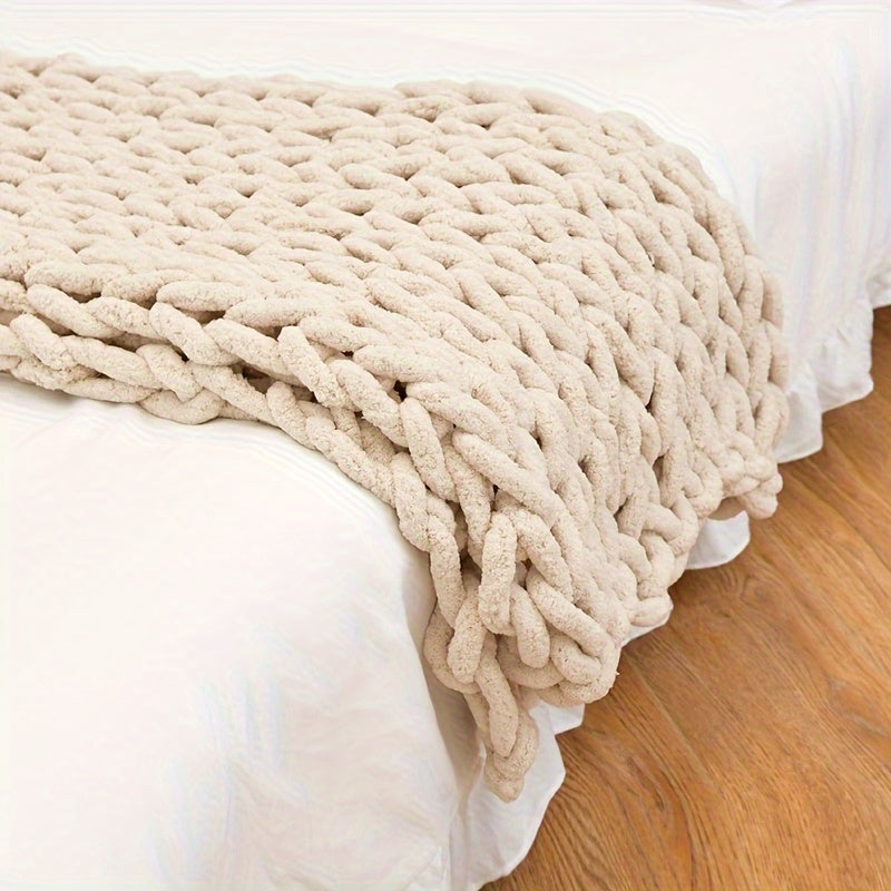 Chunky Knit Chenille Throw – 100% Polyester