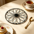 Round Decorative Metal Heat-Resistant Trivet