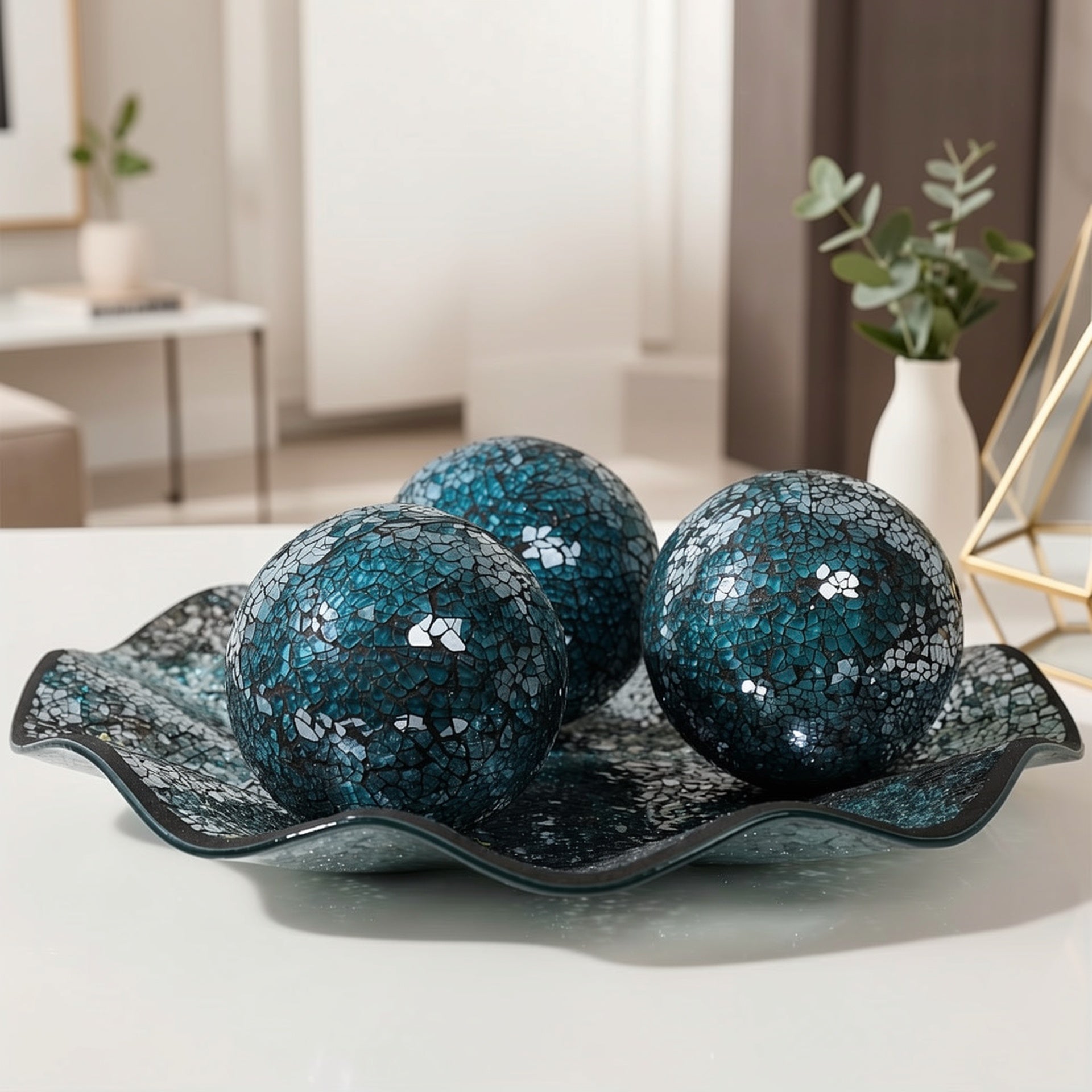 Mosaic Glass Decorative Ball with Wavy Edge