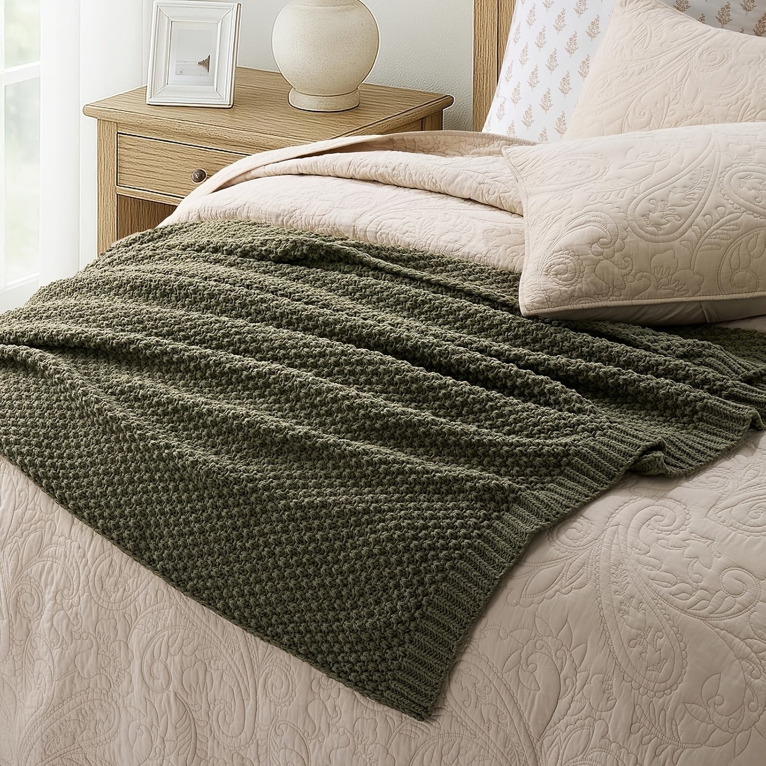 Thick Soft All-Season Throw Blanket